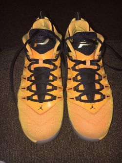 6.5Y 9/10 condition Jordan's