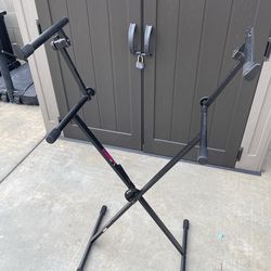 Keyboard stand 2 tire