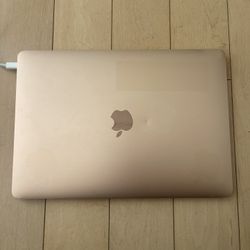 2020 Macbook Air 13 Inch Gold 1.1Ghz i3 8GB 256GB