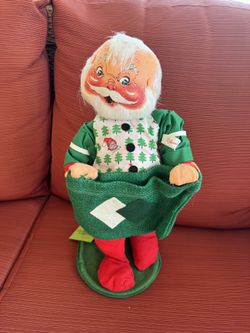 Annalee Mobilitee 16” Mr. Santa Clause With sack On Stand