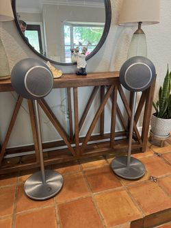 Elipson Planet L Speakers With Stainless Steel Stands
