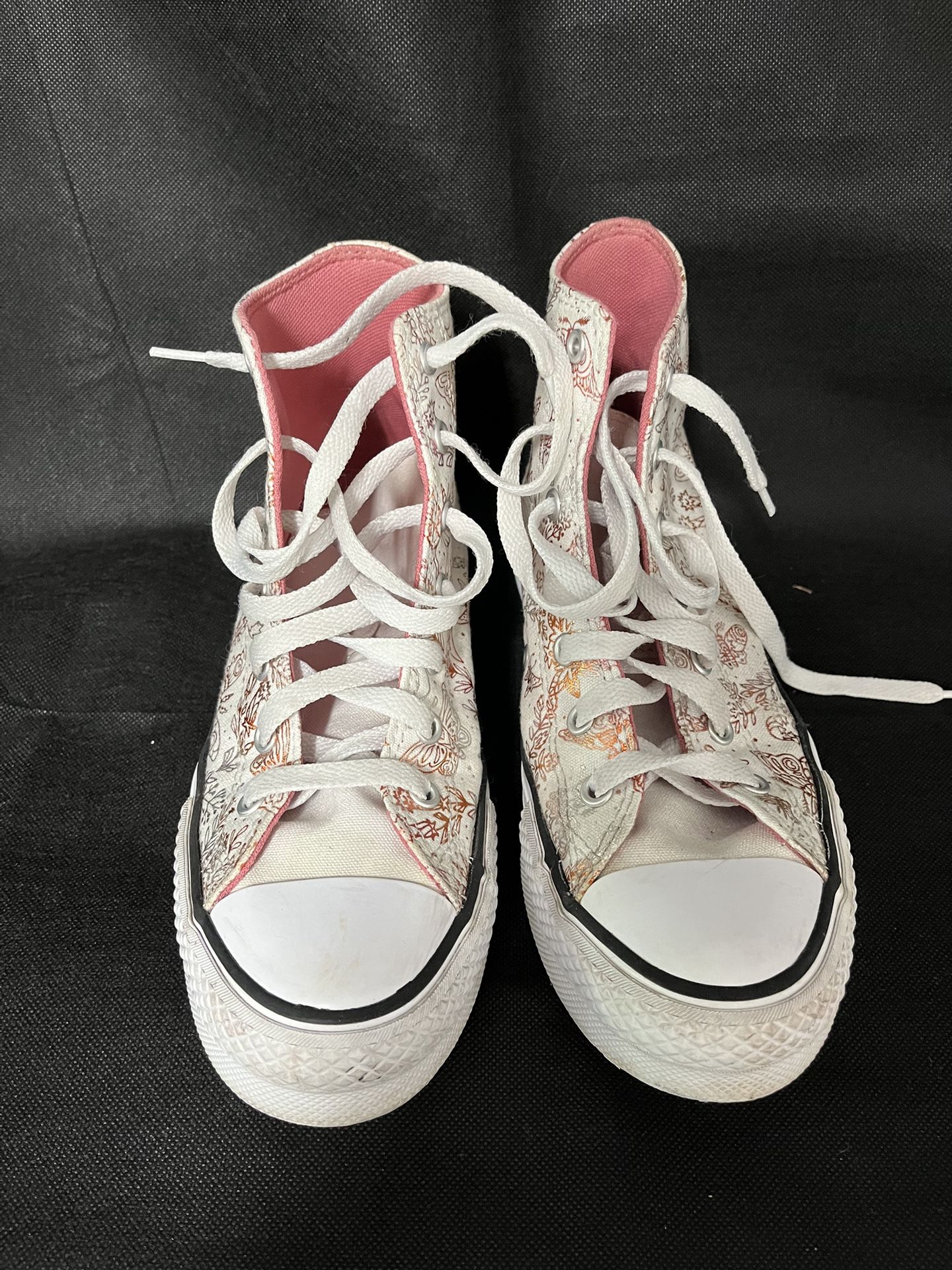 Converse High Top Platform Sneakers Kids Size 5