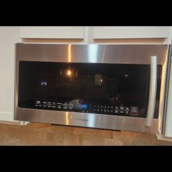 Microwave 