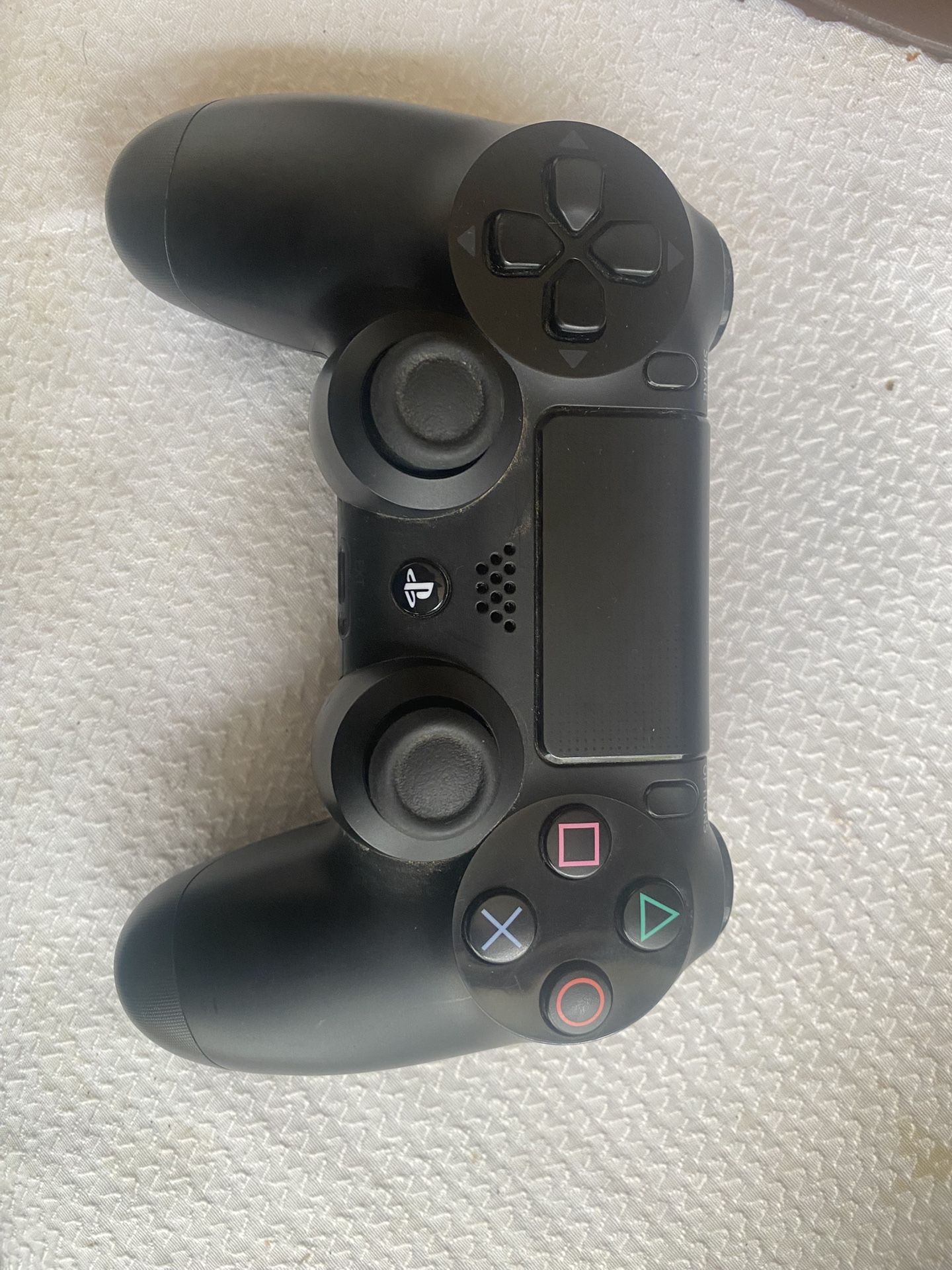 PS4 Controller