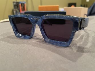 Louis Vuitton 1.1 Millionaire Shades Sunglasses Buffs for Sale in Las Vegas,  NV - OfferUp