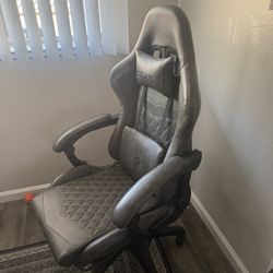 Dowinx Gaming Chair