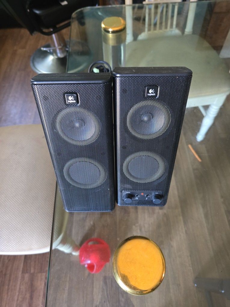 Logitech Computer Speakers
