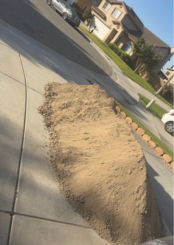 Free dirt Riverside