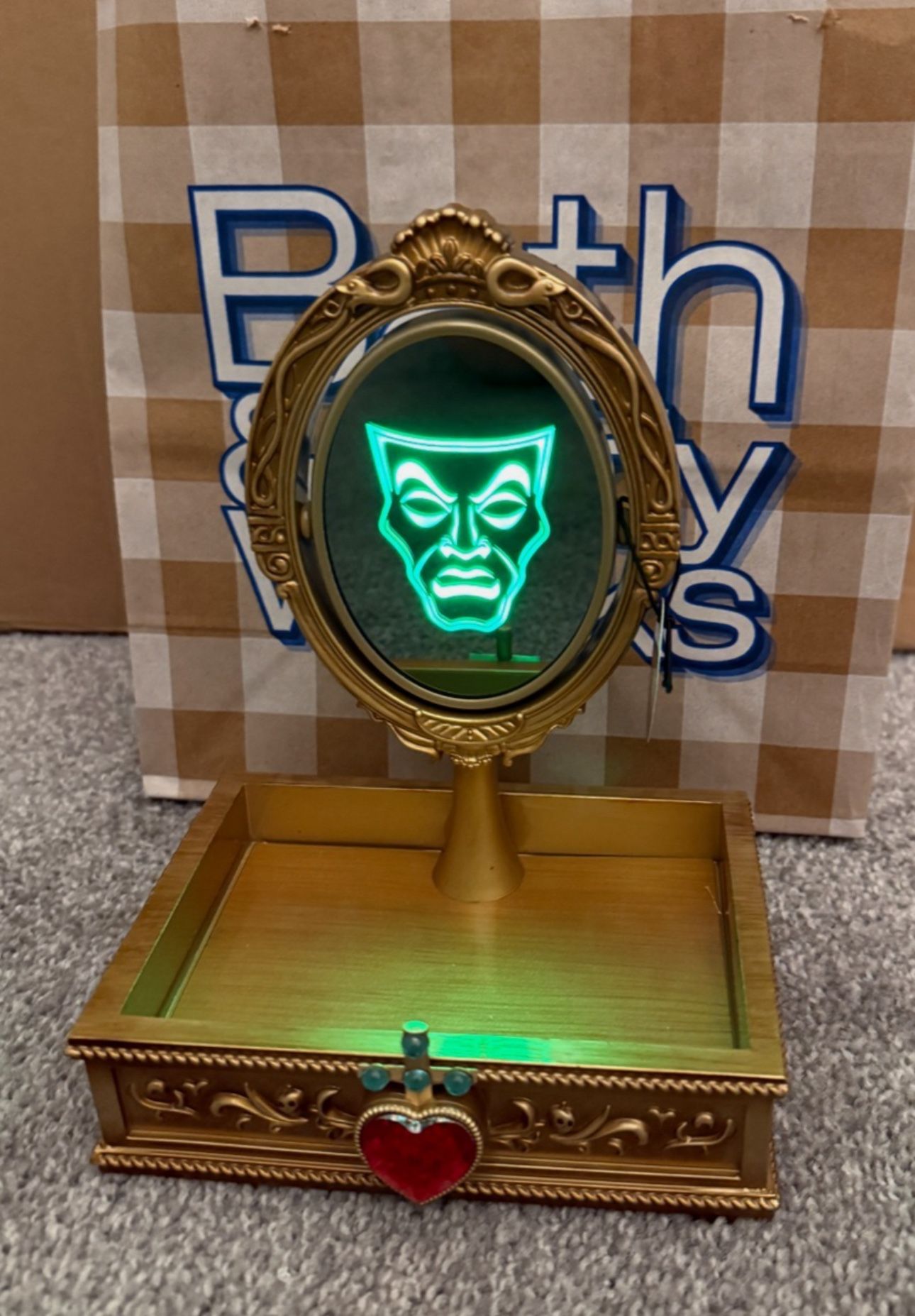 Bath & Body Works Disney Villains Evil Queen Light Up Body Care Tray New