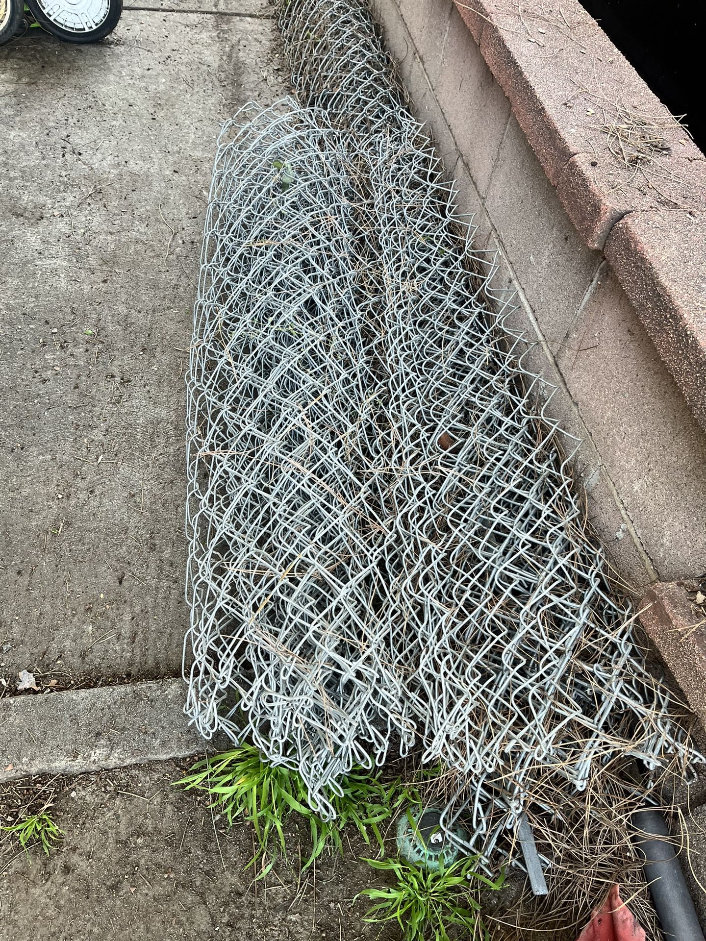 Rollo De Alambre 4 Ft De Alto Tiene Menos De 15 Ft