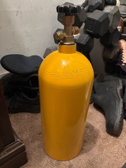 Fake tank