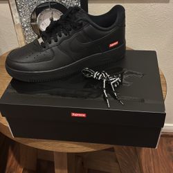 Air Force One X Supreme Collab