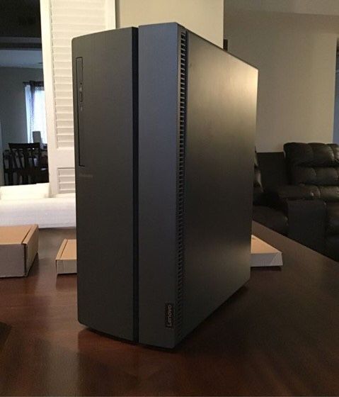 Lenovo Desktop Computer