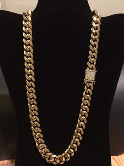 Cuban Link Chain 14K Gold Plated Does Not Loses Color