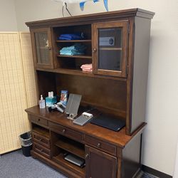 Office Desk And Hutch
