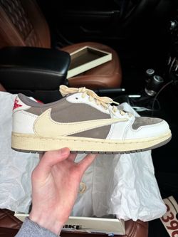 Air Jordan 1 Low x Travis Scott “Reverse Mocha” Size 8.5