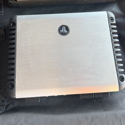 JL Audio HD 600/4 Amplifier 