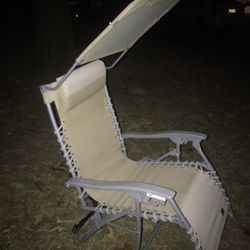 Lnew Gravity Chair With Awning Very Nice Only $40 Firm