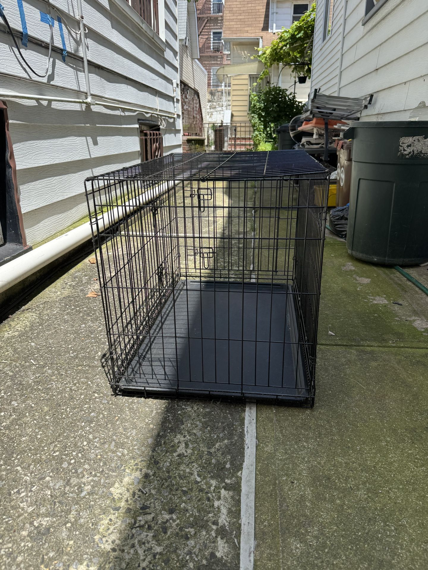 Foldable Dog Crate Wire Metal Dog Kennel w/Leak-Proof Pan & Protecting Feet & Divider Panel, Single or Double Door, Small, Medium & Large Dog Crate In