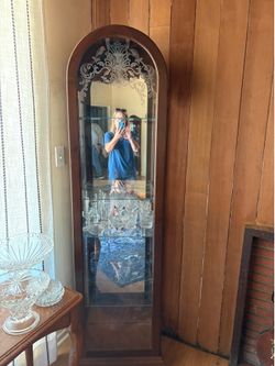 Curio cabinet