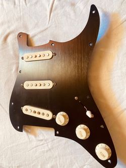 Fender Squier 40th Anniversary Aluminum ALINCO Pickups