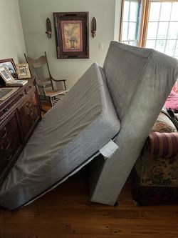 Full Size Box Spring and Mattress