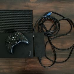Xbox one x plus controller