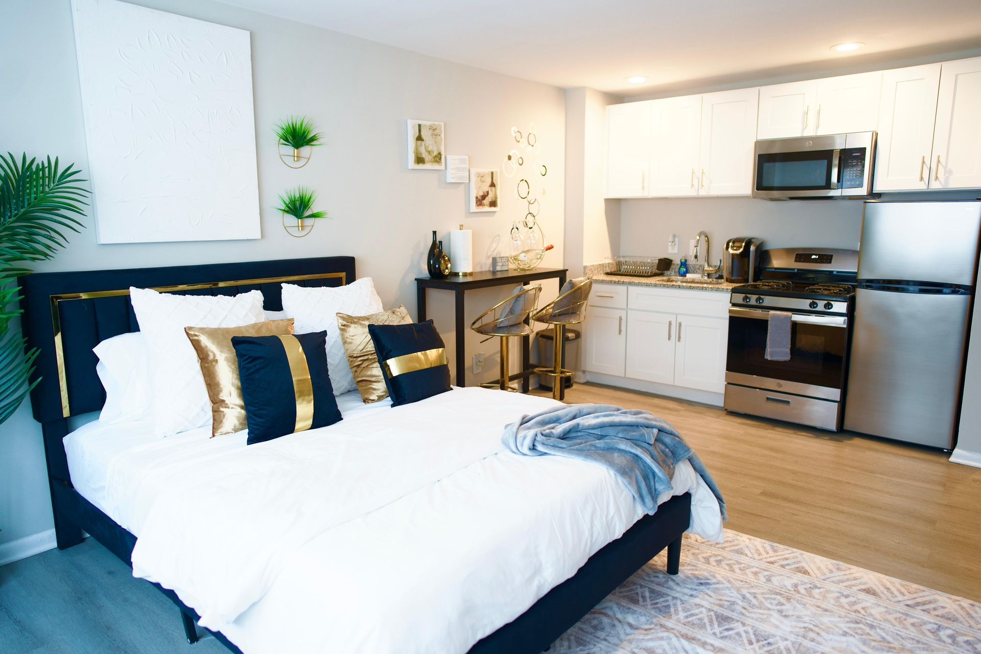 Moving Out Sale.. Need Gone By Saturday 11/01