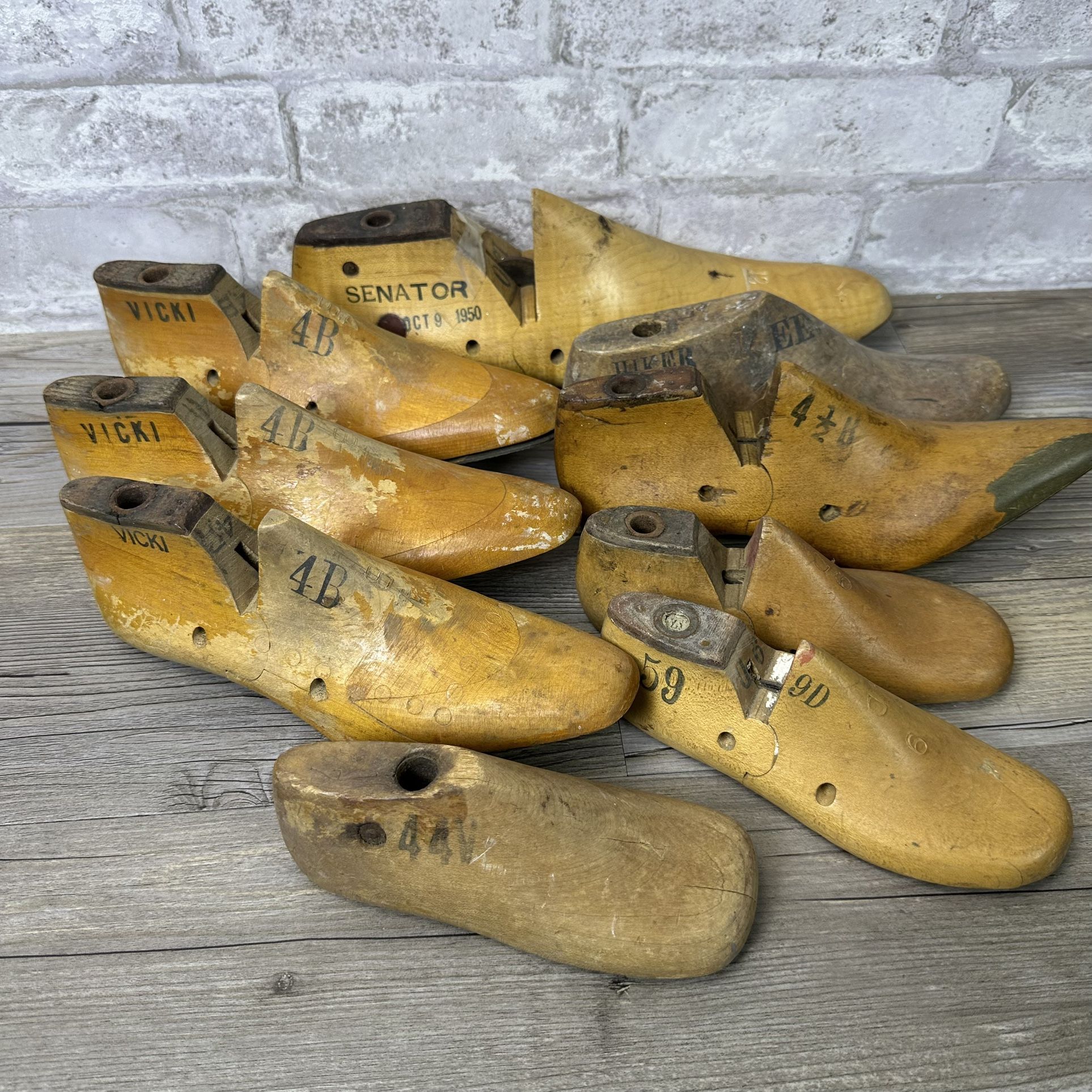 8 Antique Vintage Lot Child Men Women Wooden Shoe Form Cobbler Mold Shaper Wood