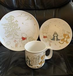Winnie the Pooh Tigger Eeyore Piglet Dinner Plate, Salad Plate & Mug New