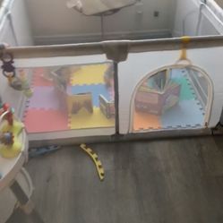 Playpen 