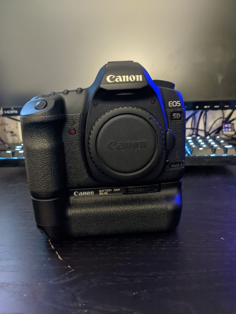 Canon 5D Mark ii bundle