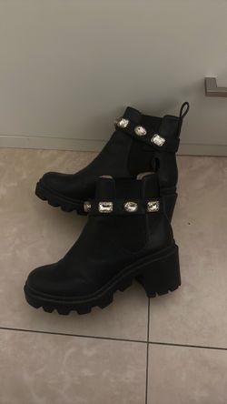 Steve Madden women boots