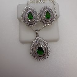 925 Sterling Silver Chain and Pendant 16” Short Chain Cadena Y Dije De Plata Es 20”Pulgadas 