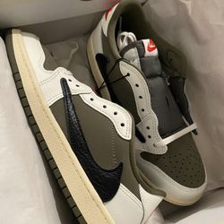 Travis Scott’ Olive 3y
