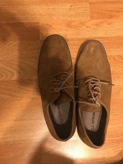 Dress shoes