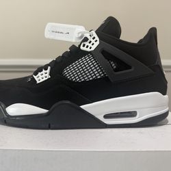 Jordan 4 Retro White Thunder