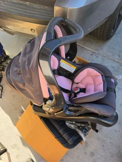 Baby trend car seat