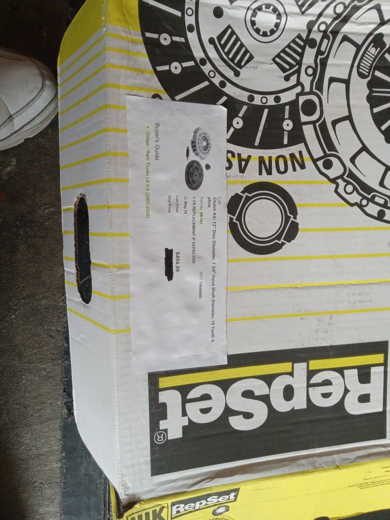 Clutch  Kit  Dodge Ram Truck L6 5.9 2001 -2005