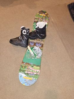 100cm Burton Snowboard and Defiance  boots 19.5