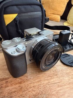 Sony A6000 APS-C Digital Photo Video Camera E-Mount