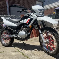 2023 honda xr150l