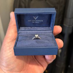 Sky Diamond Ring 