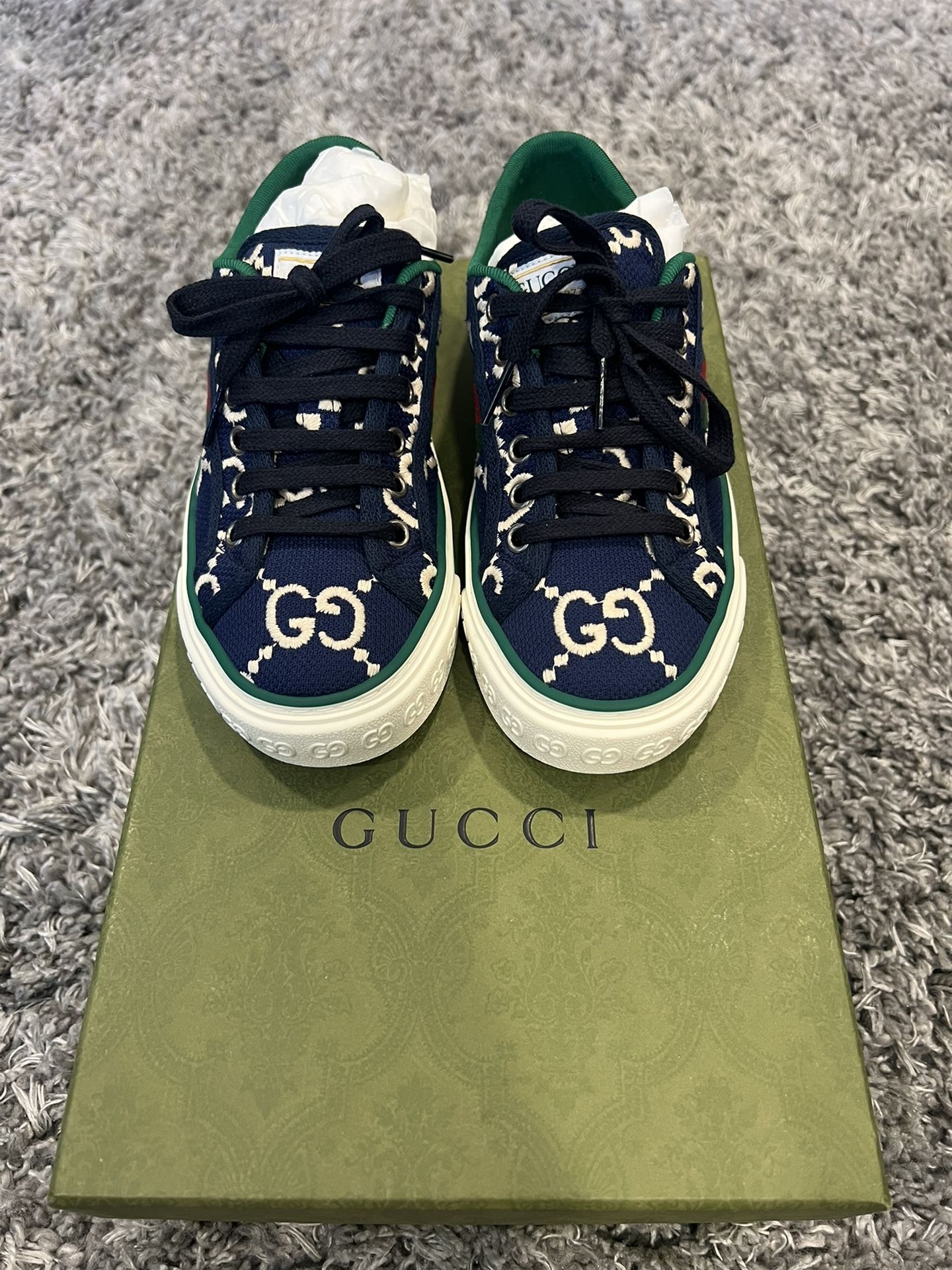 Gucci 1977 Womens Sneaker- Sz 34.5