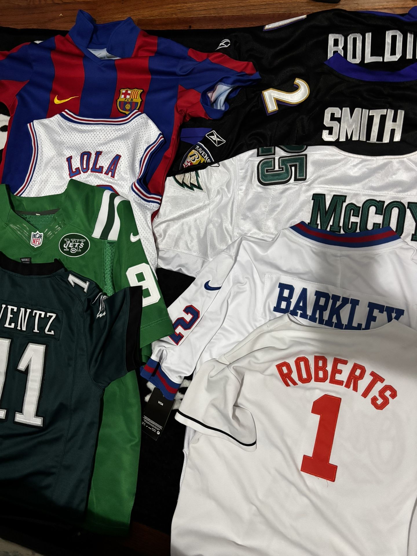 Jerseys Send Offers NFL MLB Soccer