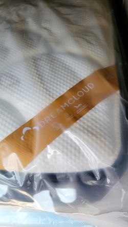 King Mattress Dreamcloud Premier  Hybrid Clearance Sale 