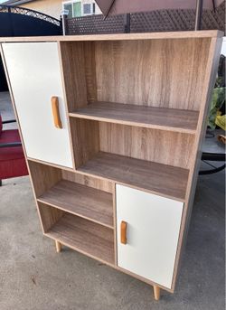 STORAGE CABINET