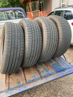 4 new 215/65R17