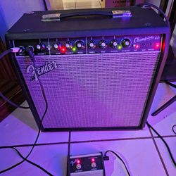 Fender Champion 40 with foot switch. Excellent