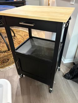 Microwave cart on wheels